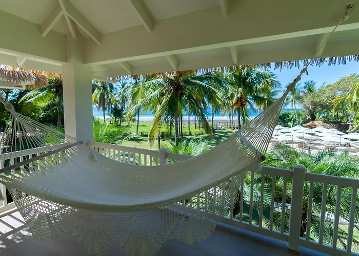 Azul & Retreat (adults Only)
