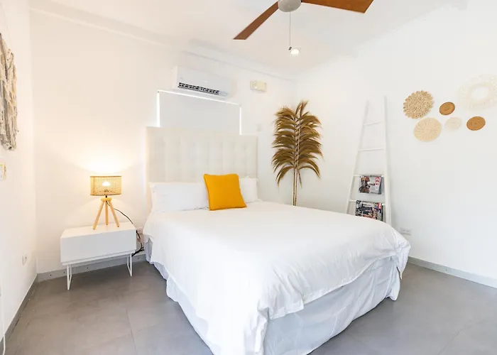 Azul & Retreat (adults Only) Playa Azul