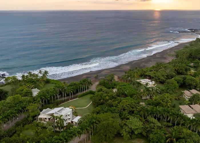 Hotel Azul & Retreat (adults Only)