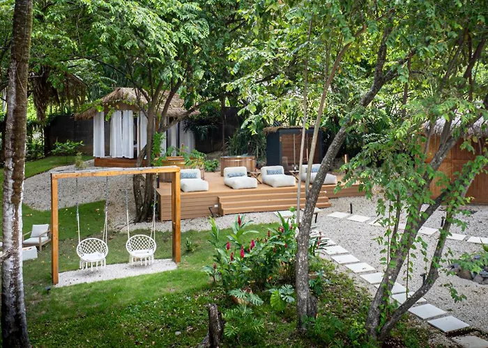 Azul & Retreat (adults Only) Playa Azul