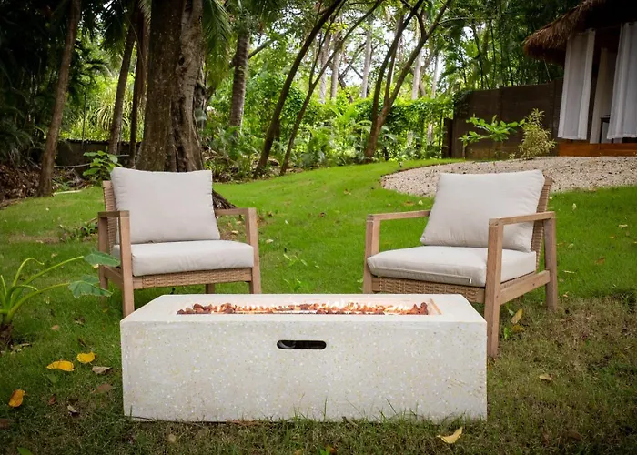 Azul & Retreat (adults Only)